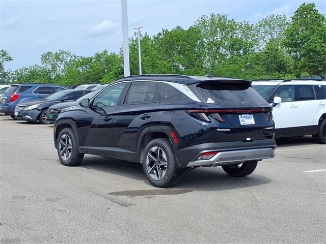 new 2025 Hyundai TUCSON Hybrid car, priced at $36,540