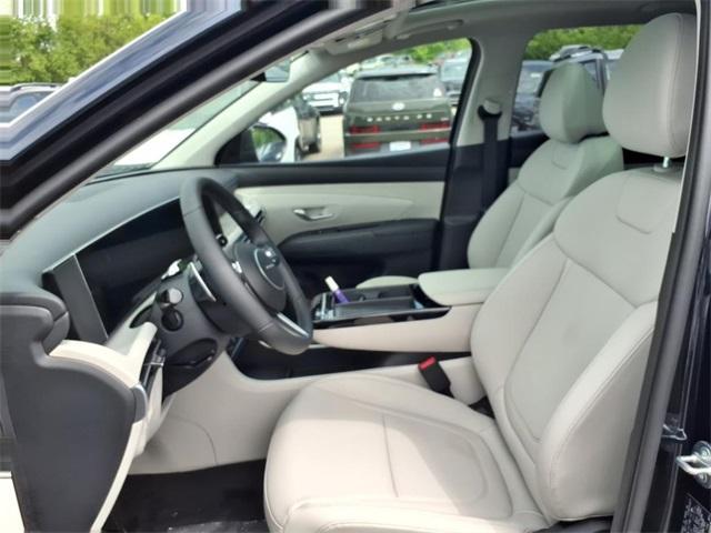 new 2025 Hyundai TUCSON Hybrid car, priced at $36,540