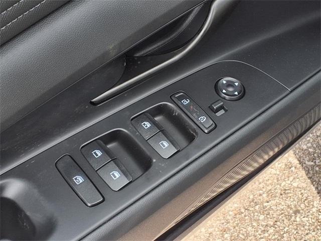 new 2025 Hyundai Elantra car, priced at $23,126