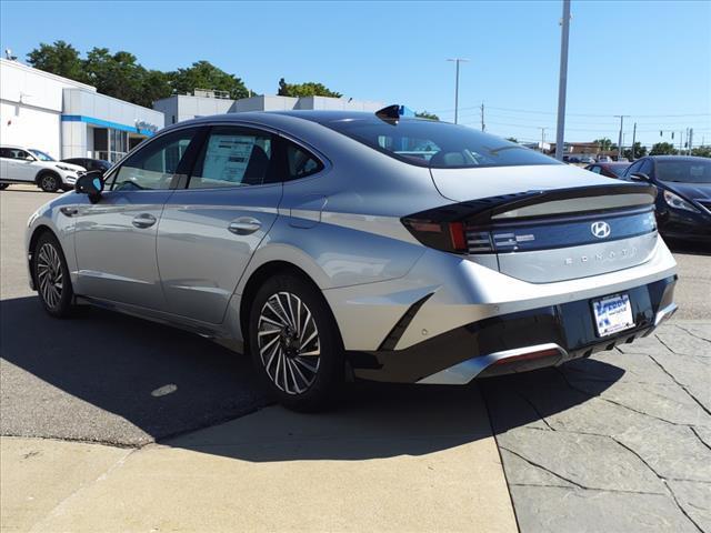 new 2024 Hyundai Sonata Hybrid car, priced at $34,668