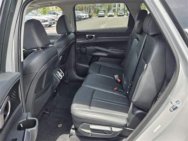 new 2025 Kia Sorento car, priced at $38,795