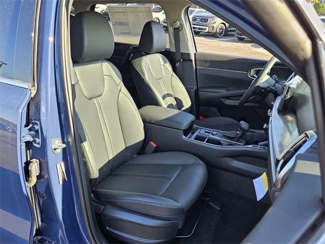 new 2025 Kia Sorento car, priced at $41,635
