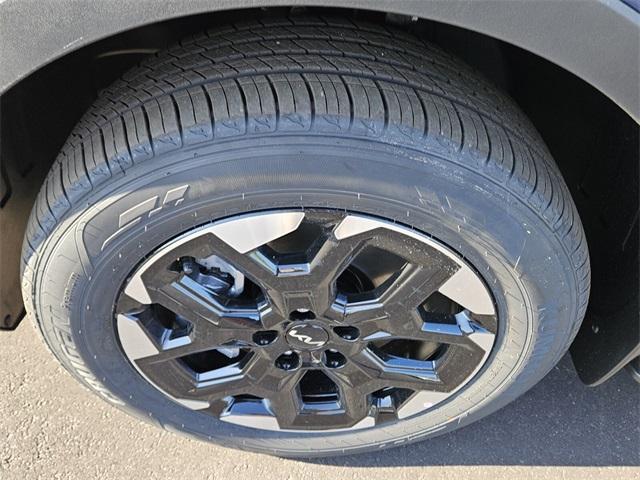 new 2025 Kia Sorento car, priced at $41,635