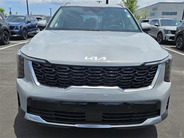 new 2025 Kia Sorento car, priced at $38,760