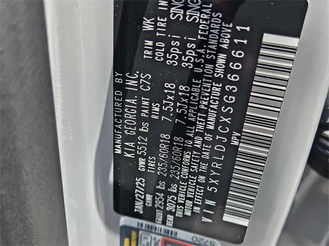 new 2025 Kia Sorento car, priced at $38,760