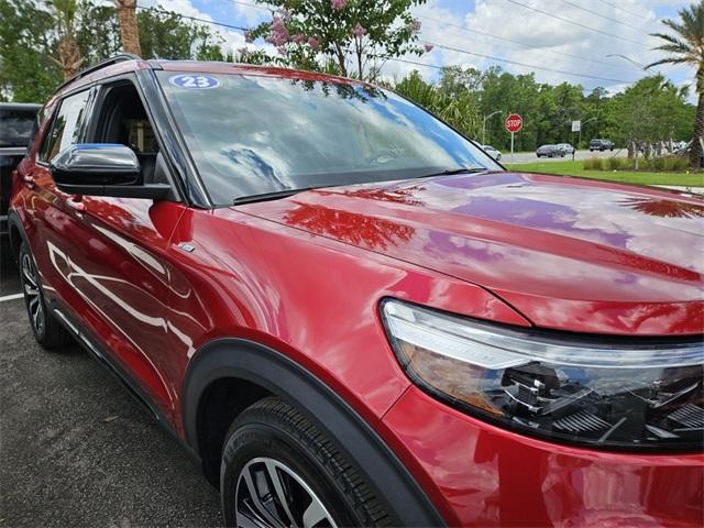 used 2023 Ford Explorer car, priced at $33,492