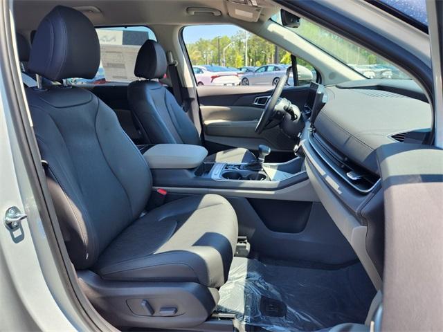 new 2025 Kia Carnival car, priced at $43,335