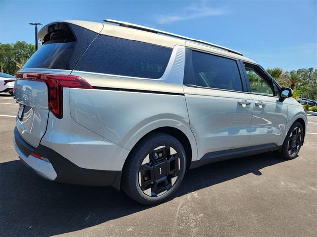 new 2025 Kia Carnival car, priced at $43,335