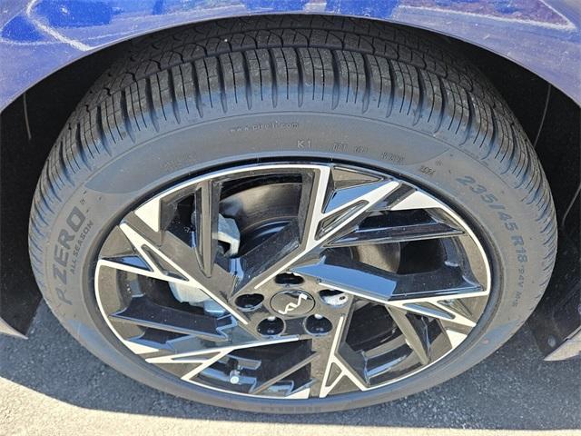 new 2025 Kia K5 car, priced at $30,930