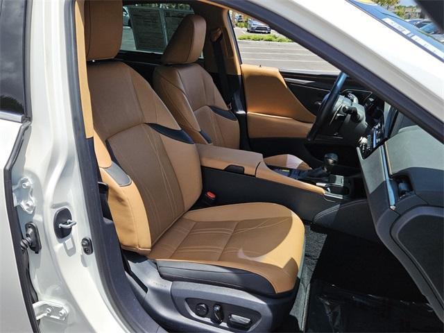used 2024 Lexus ES 350 car, priced at $45,591