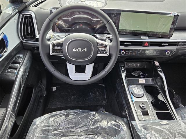 new 2025 Kia Sorento Hybrid car, priced at $41,670