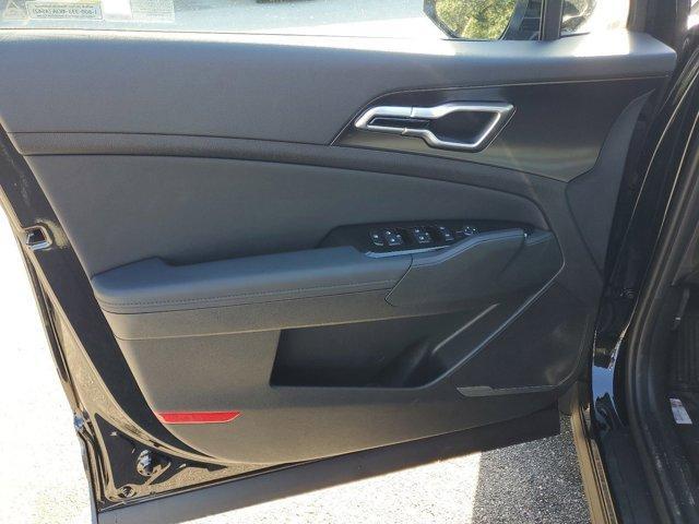 new 2025 Kia Sportage car, priced at $29,948