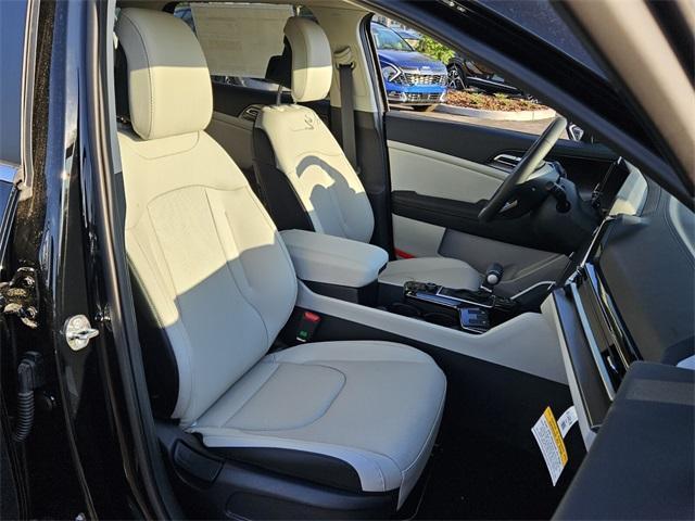 new 2025 Kia Sportage car, priced at $31,060