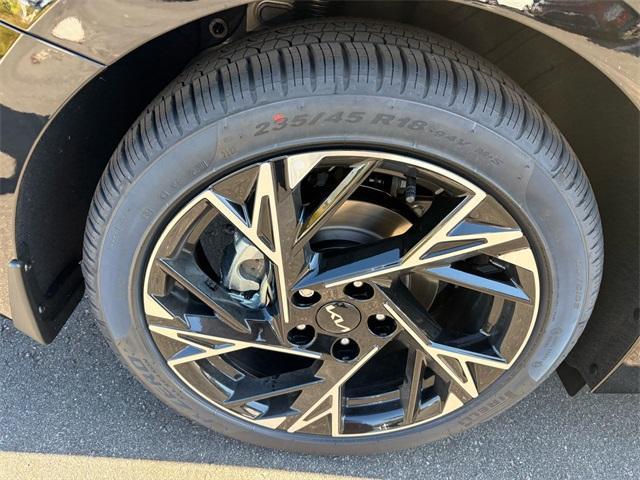 new 2026 Kia K5 car, priced at $28,146