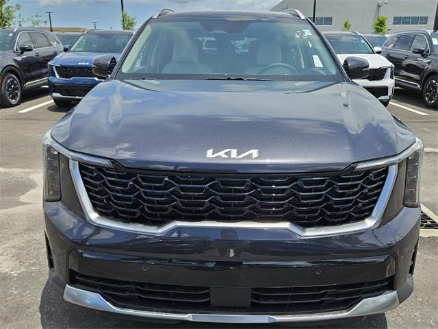 new 2025 Kia Sorento car, priced at $38,300