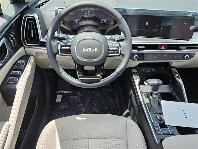 new 2025 Kia Sorento car, priced at $38,300