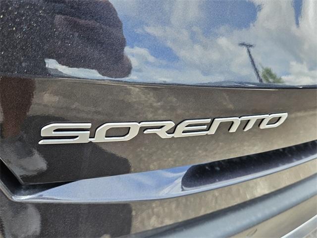 new 2025 Kia Sorento car, priced at $38,300