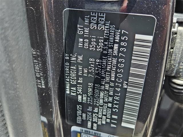 new 2025 Kia Sorento car, priced at $38,300