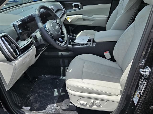new 2025 Kia Sorento car, priced at $38,300