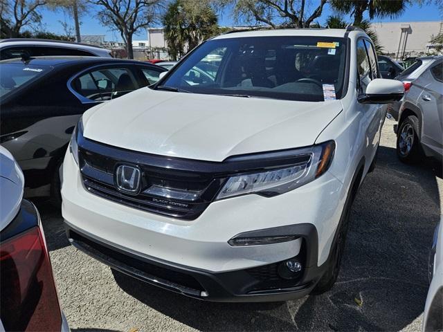 used 2022 Honda Pilot car, priced at $33,981