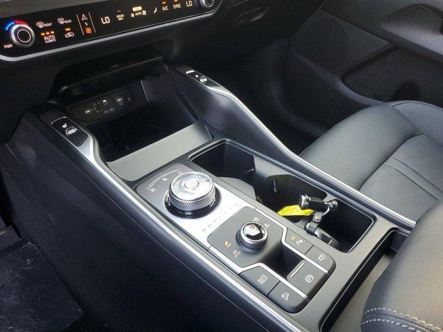 new 2025 Kia Sorento Hybrid car, priced at $43,390