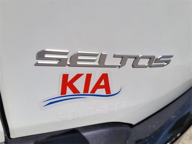 new 2024 Kia Seltos car, priced at $28,005