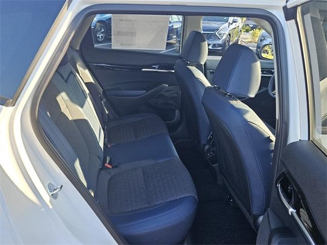 new 2025 Kia Seltos car, priced at $27,640
