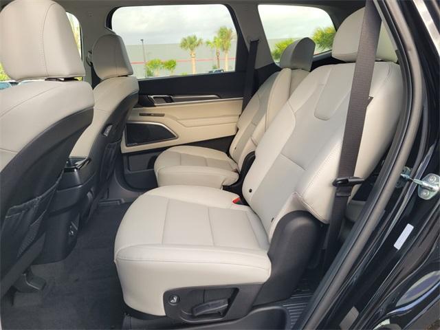 new 2025 Kia Telluride car, priced at $41,615