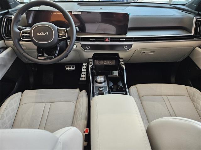 new 2025 Kia Sorento Hybrid car, priced at $48,365
