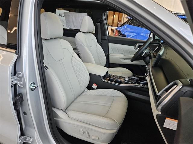 new 2025 Kia Sorento Hybrid car, priced at $48,365