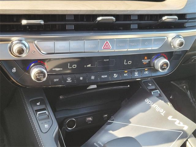 new 2025 Kia Telluride car, priced at $50,260