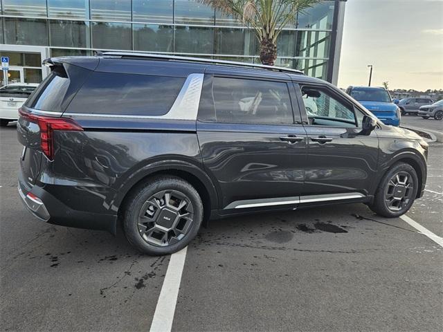 new 2025 Kia Carnival Hybrid car, priced at $50,235