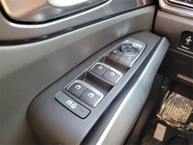 new 2025 Kia Sorento car, priced at $38,645