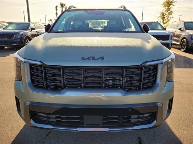 new 2025 Kia Sorento car, priced at $45,660