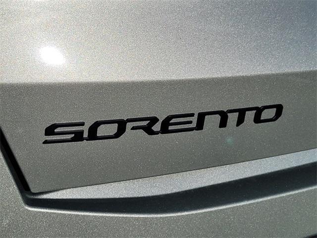 new 2025 Kia Sorento car, priced at $45,660