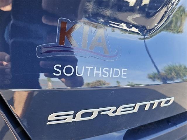 new 2025 Kia Sorento car, priced at $43,885