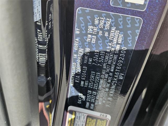 new 2026 Kia Carnival Hybrid car, priced at $41,394