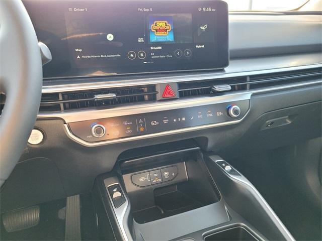 new 2025 Kia Sorento Hybrid car, priced at $43,390