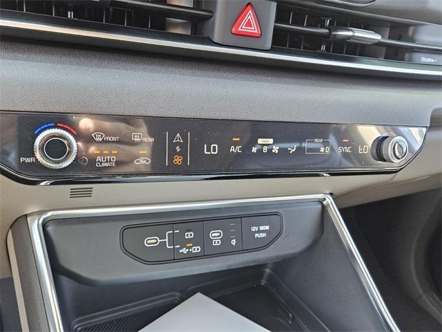 new 2025 Kia Carnival car, priced at $43,335