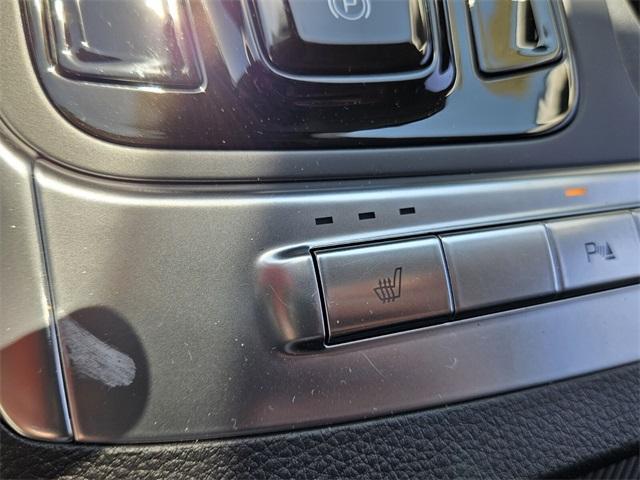 new 2025 Kia Carnival car, priced at $43,335