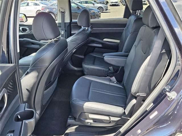 used 2023 Kia Sorento Hybrid car, priced at $27,971