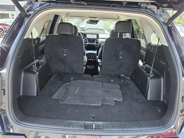 used 2023 Kia Sorento Hybrid car, priced at $27,971