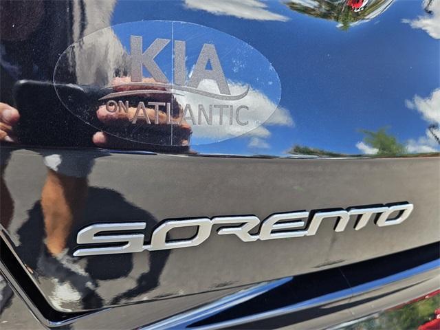 used 2023 Kia Sorento Hybrid car, priced at $27,971