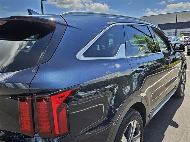 used 2023 Kia Sorento Hybrid car, priced at $27,971