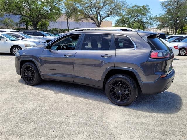 used 2019 Jeep Cherokee car, priced at $18,971