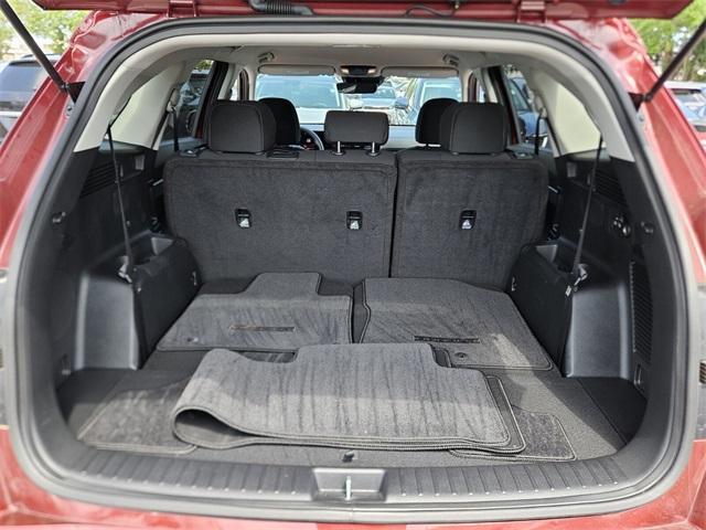 used 2025 Kia Sorento car, priced at $31,891