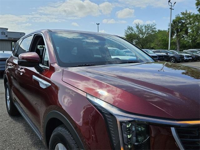 used 2025 Kia Sorento car, priced at $31,891