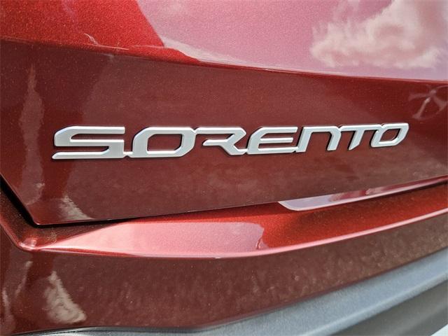 used 2025 Kia Sorento car, priced at $31,891