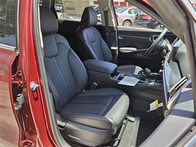 new 2025 Kia Sorento car, priced at $38,060