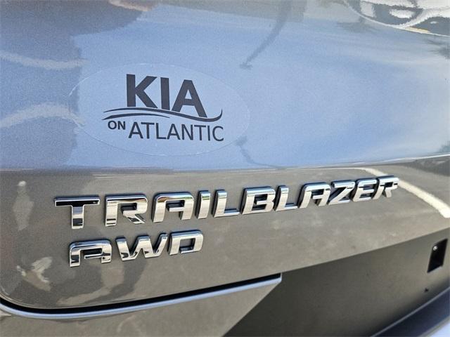 used 2024 Chevrolet TrailBlazer car, priced at $24,581